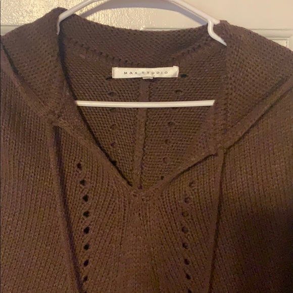 poncho - Picture 3 of 4